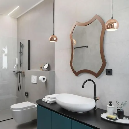 Luxury Valens With Wellness In Tinjan *