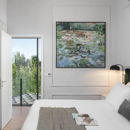 Luxury Valens With Wellness In Tinjan Villa *