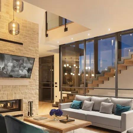 Villa Luxury Valens With Wellness In Tinjan Radetići